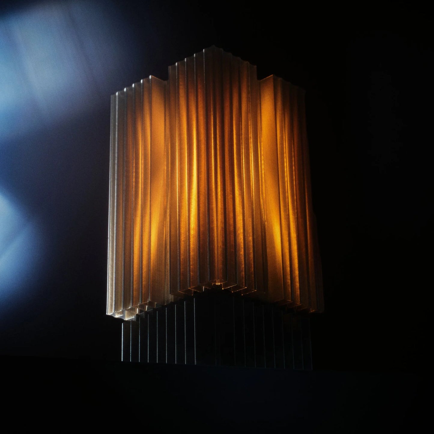 Valencia Brut Lamp | Brutalist Table Lamp – Smoke Finish